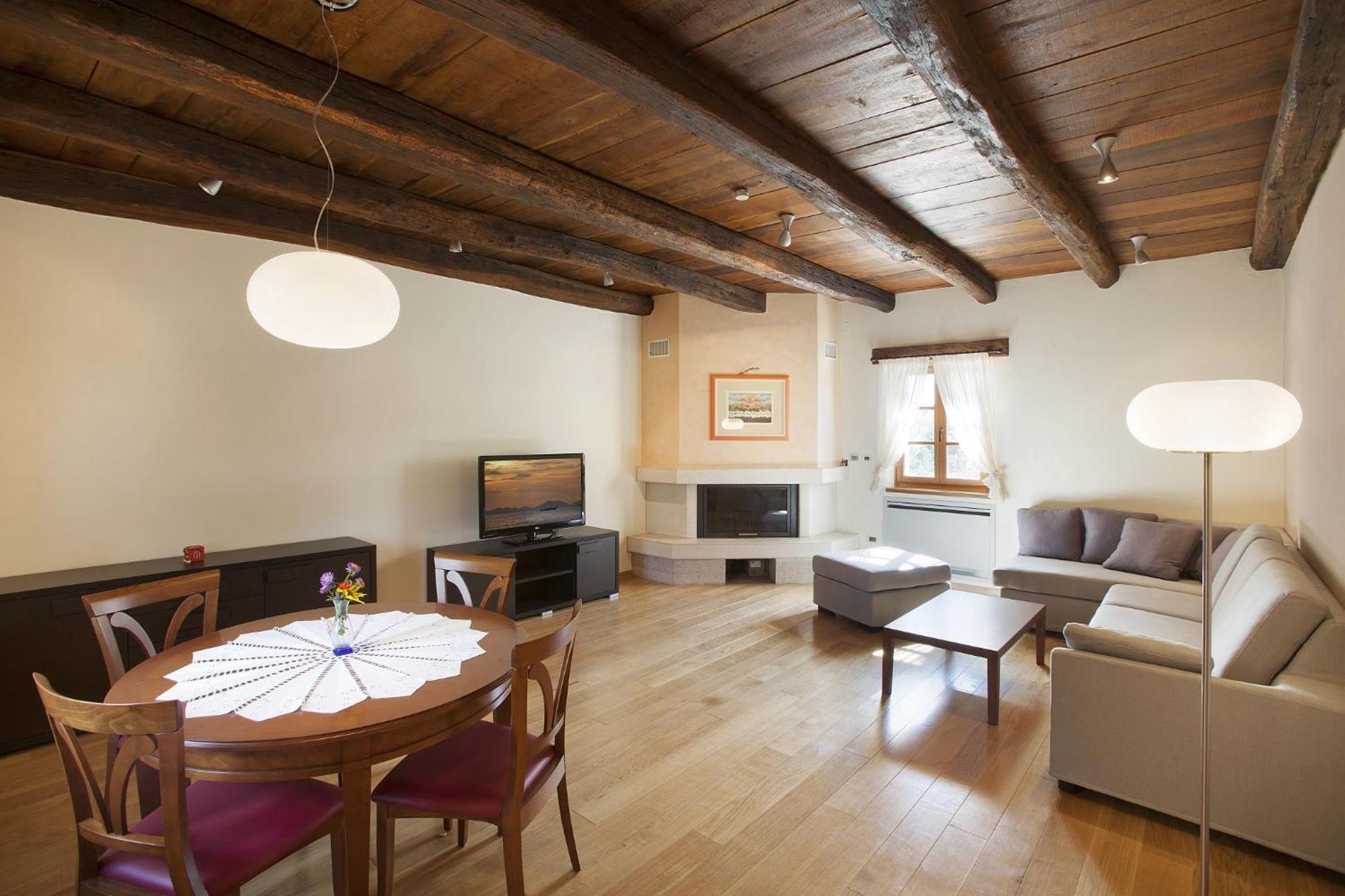 Villa Poropati: Luxury Istrian Estate with Large Pool Groznjan Exterior photo