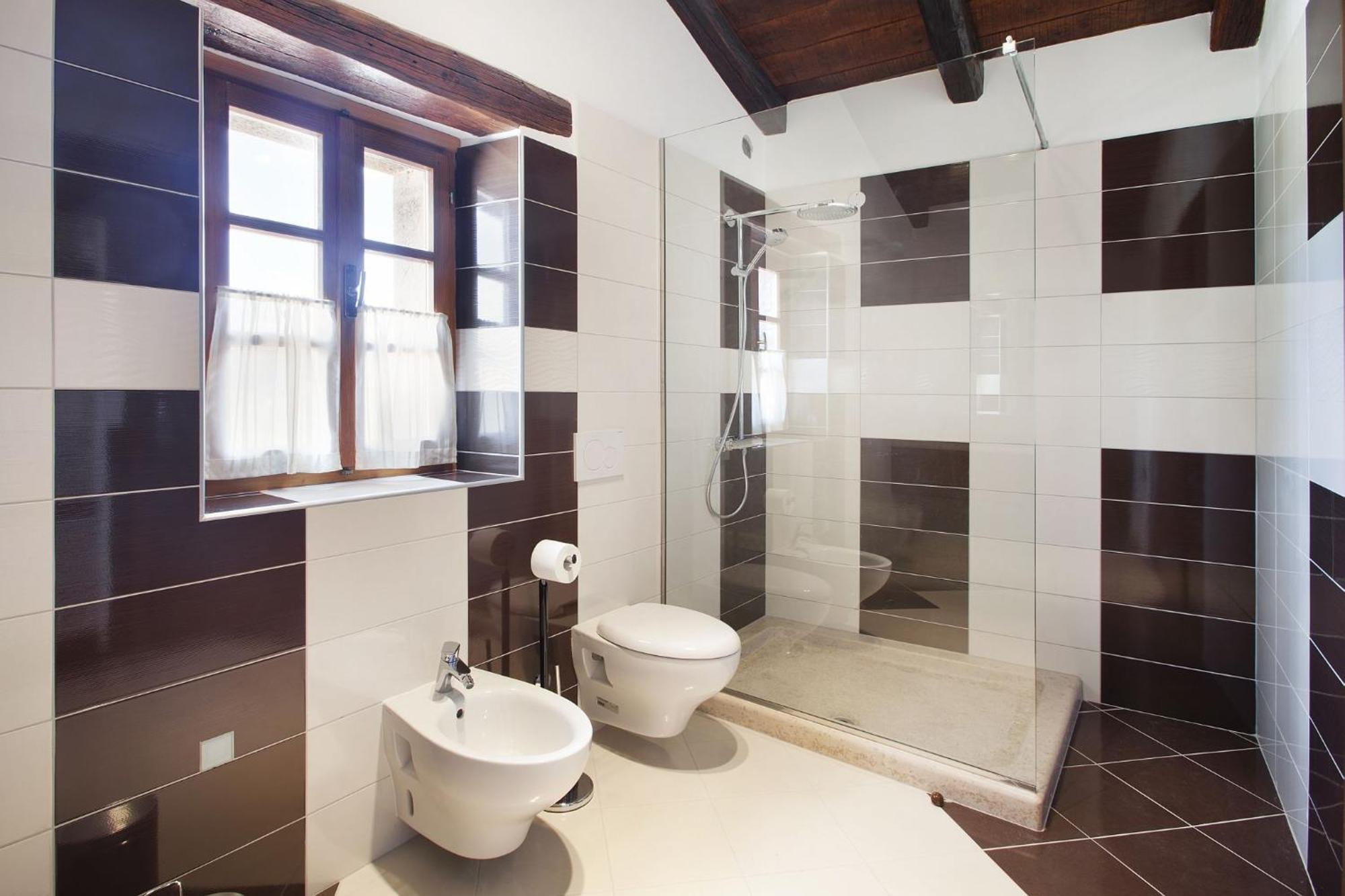 Villa Poropati: Luxury Istrian Estate with Large Pool Groznjan Exterior photo